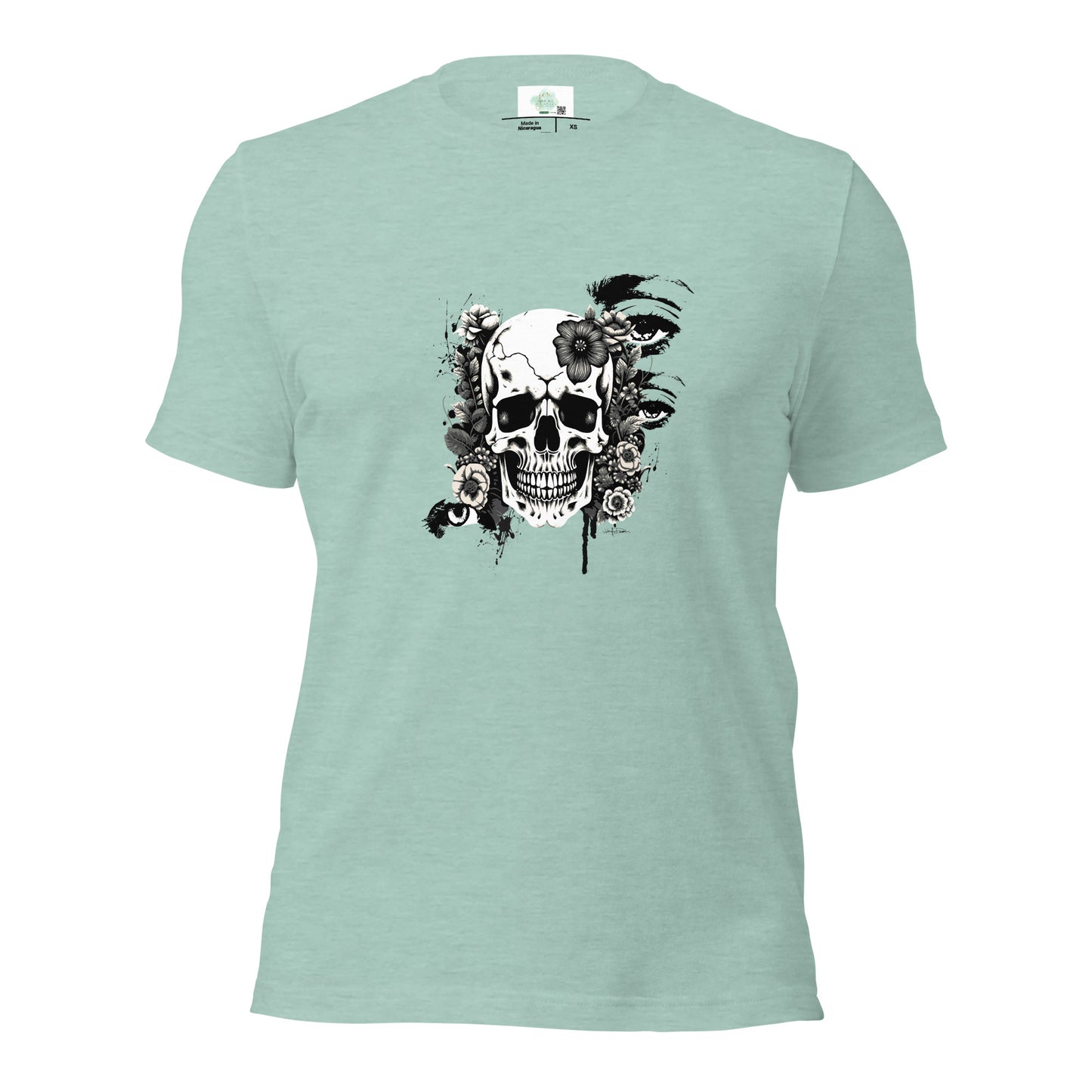 Unisex t-shirt - black & white skull design