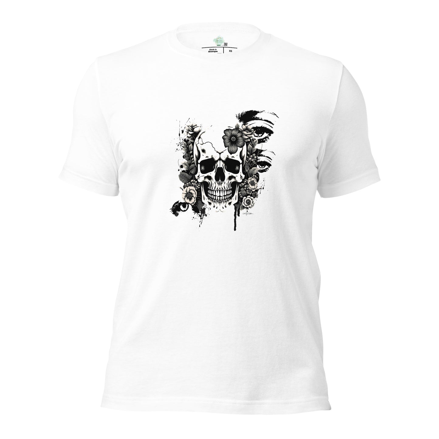 Unisex t-shirt - black & white skull design